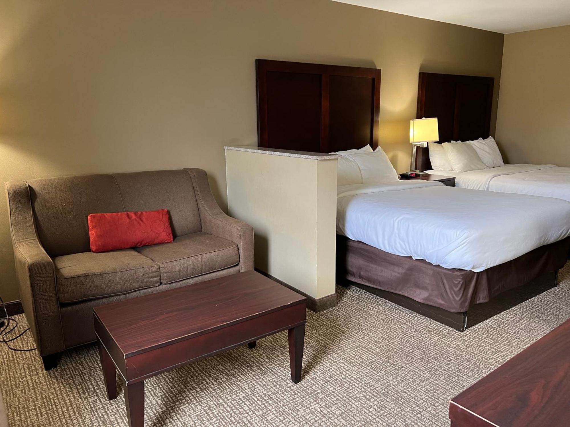 Hotel Days & By Wyndham Lebanon