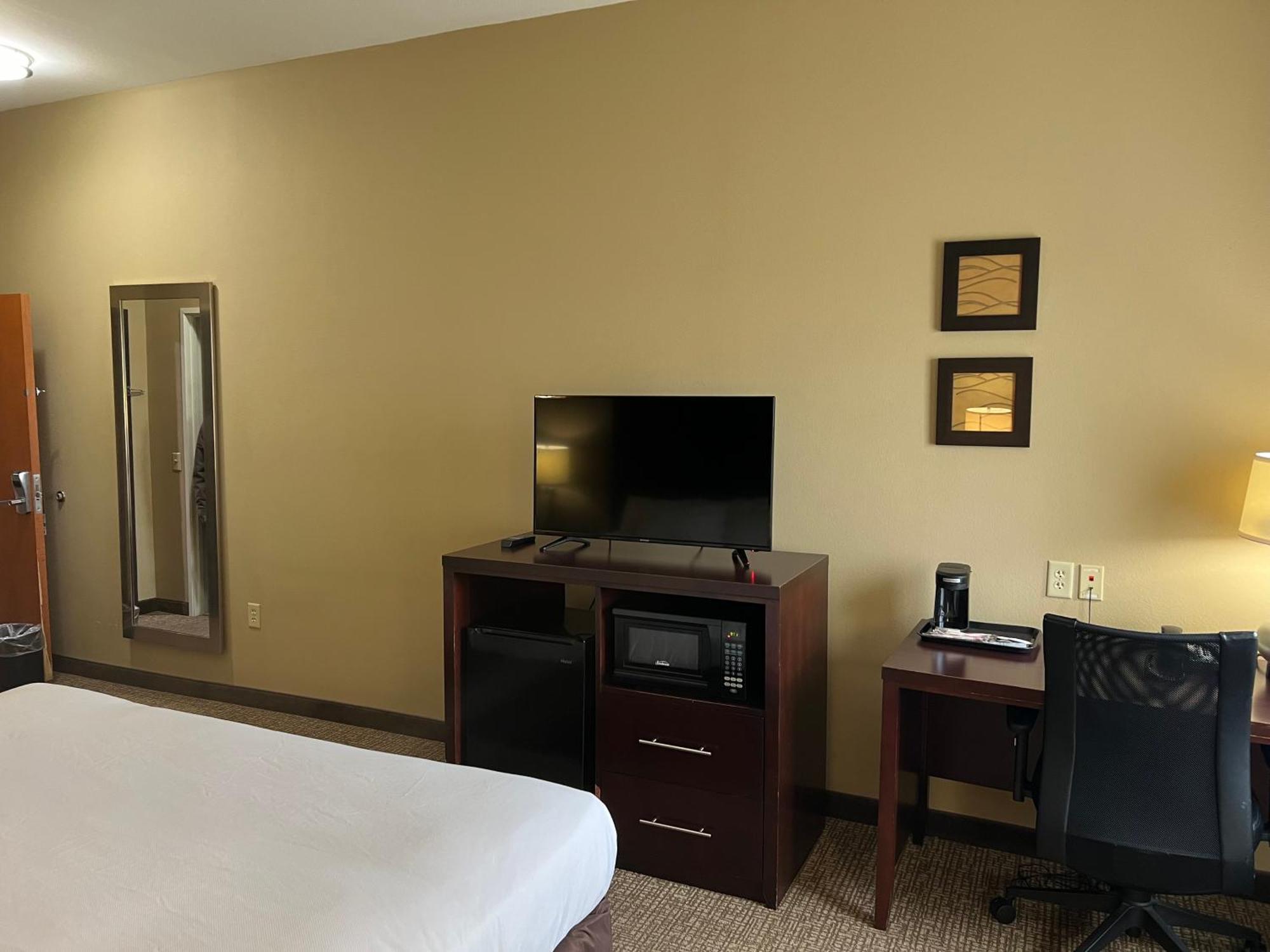 Hotel Days & By Wyndham Lebanon Manheim