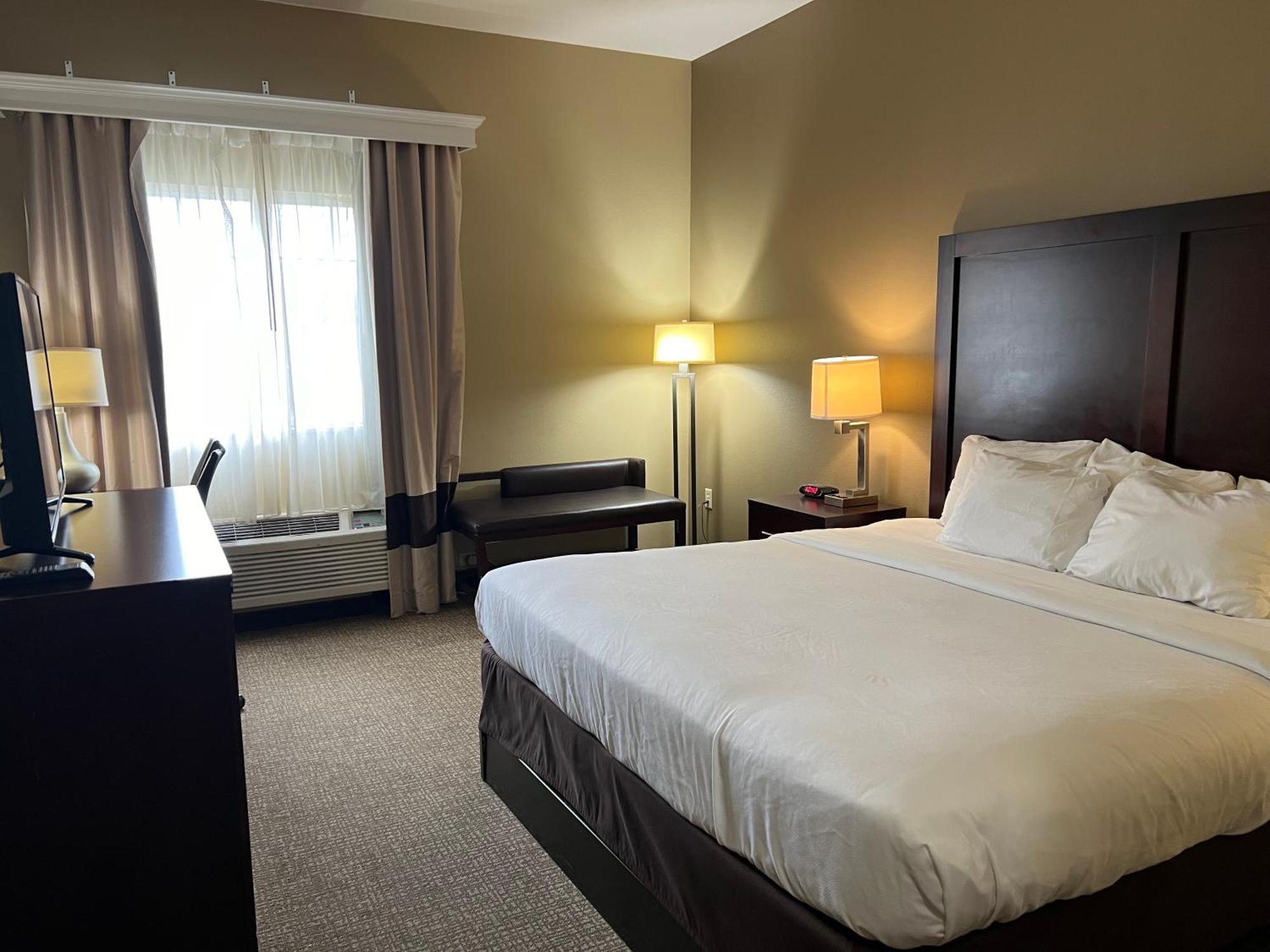 Hotel Days & By Wyndham Lebanon